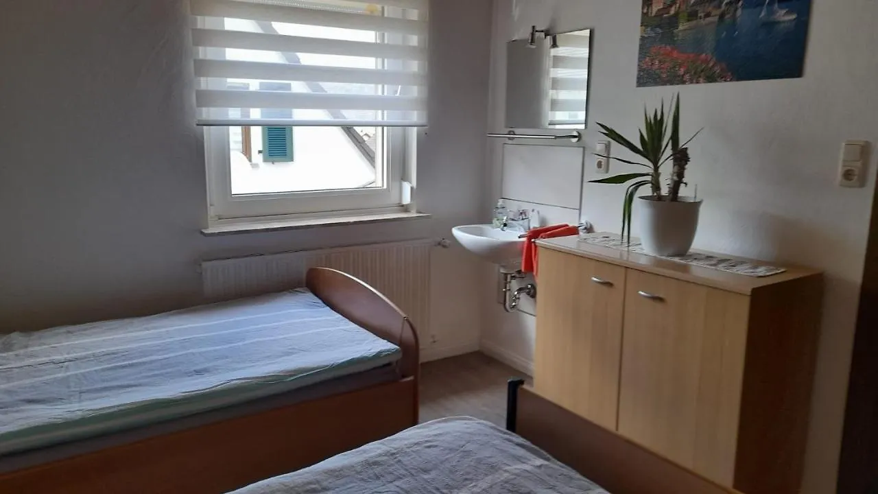 Fremdenzimmer am Brunnen Großheubach Deutschland